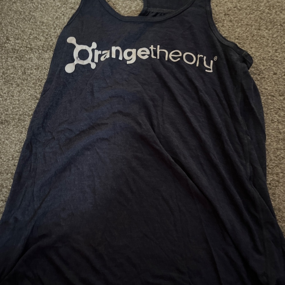 Orangetheory Set of 8 Tanks - Picture 8 of 8